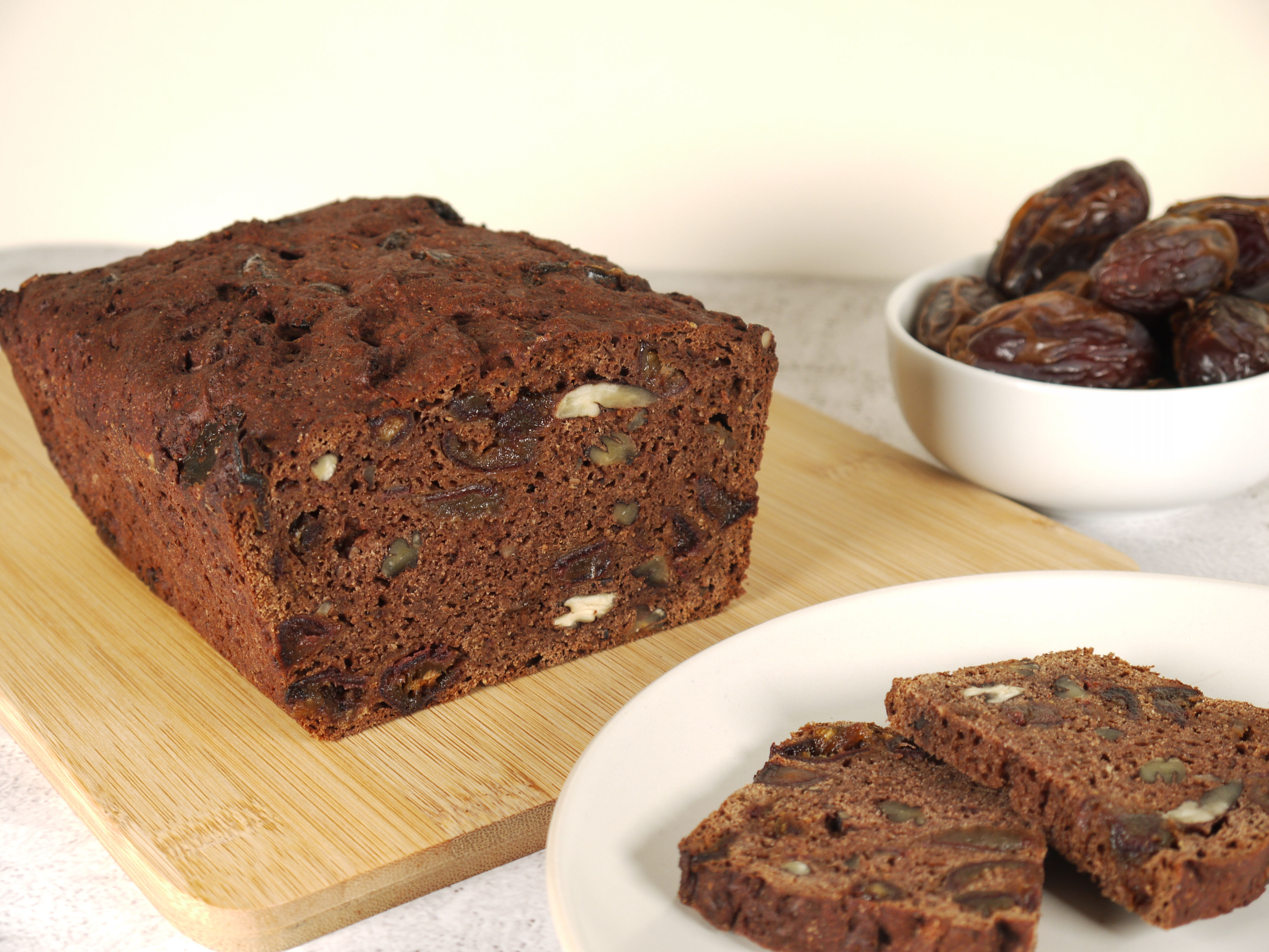 Date, Cocoa and Pecan Bread