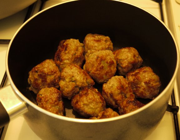 Meat Balls in Sauce Pan