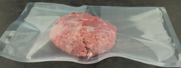 Raw Burger bagged