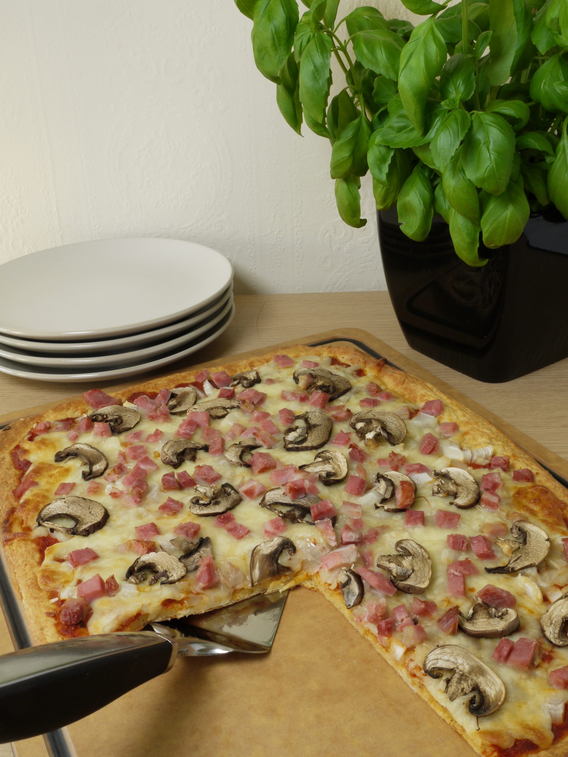 What to do with leftover pressure cooked gammon or ham recipes make Ham and Mushroom Pizza from Leftovers by Design